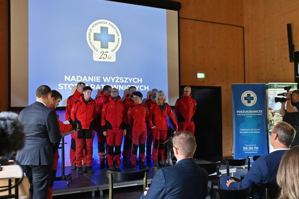 Od ćwierć wieku ratują życie i niosą pomoc