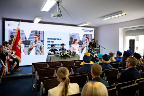 Studenci Uniwersytetu WSB Merito rozpoczęli nowy rok akademicki (fot. Marcin Rakowski)