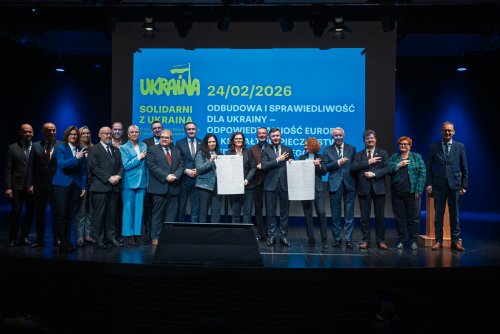 Sygnatariusze i sygnatariuszki Deklaracji Mariupolskiej w Muzeum II Wojny Światowej w Gdańsku (fot. Łukasz Tokarczyk/UMWP)