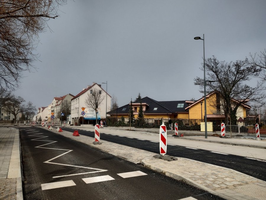 Rozbudowane skrzyżowania ul. Bosmańska - Płk. Dąbka - Dickmana // mat. Laboratorium Innowacji Społecznych