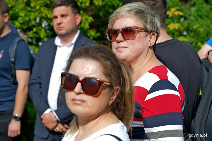Radna miasta Beata Horała i mieszkańcy podczas wizji terenowej przy ul. Demptowskiej 46