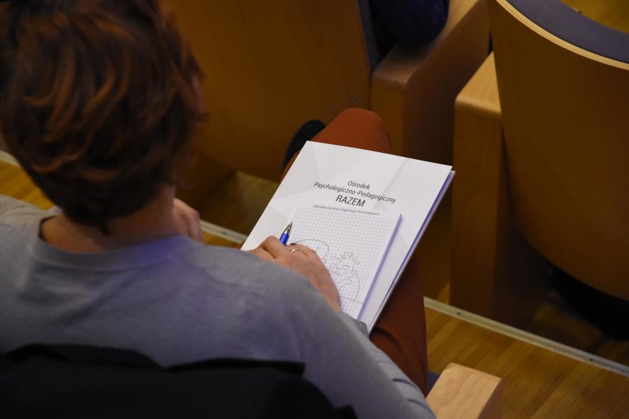Gdyński samorząd, jako pierwszy w kraju podjął kompleksowe działania w walce z tym nowym zagrożeniem, fot. Jan Ziarnicki
