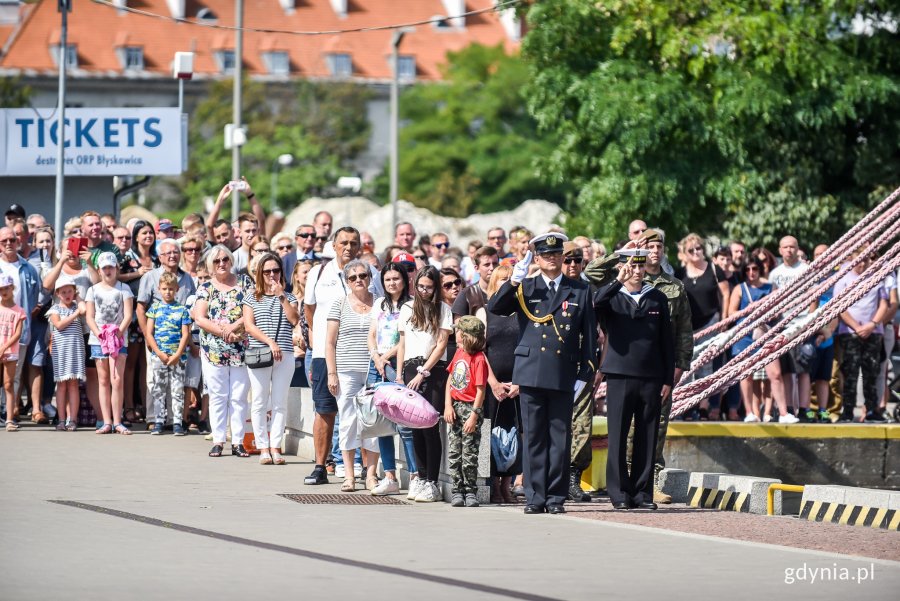 Święto Wojska Polskiego w Gdyni. Główne obchody odbyły się przed okrętem ORP „Błyskawica” // fot. Maciej Czarniak