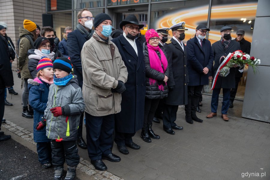 Uczestnicy obchodów z okazji 133. rocznicy urodzin Eugeniusza Kwiatkowskiego // fot. Paweł Kukla