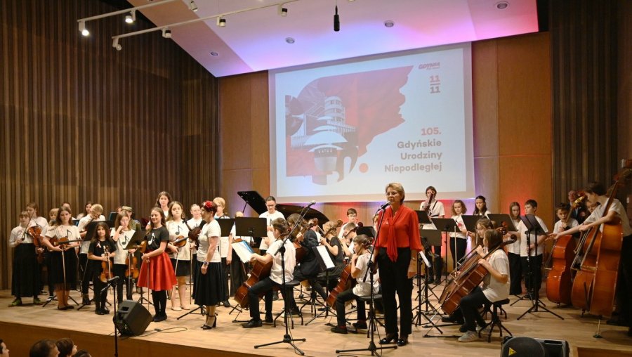 Koncert „Muzyczna dla Niepodległej” Szkole Muzycznej I i II st. im. Z. Noskowskiego w Gdyni. Fot. Zygmunt Gołąb