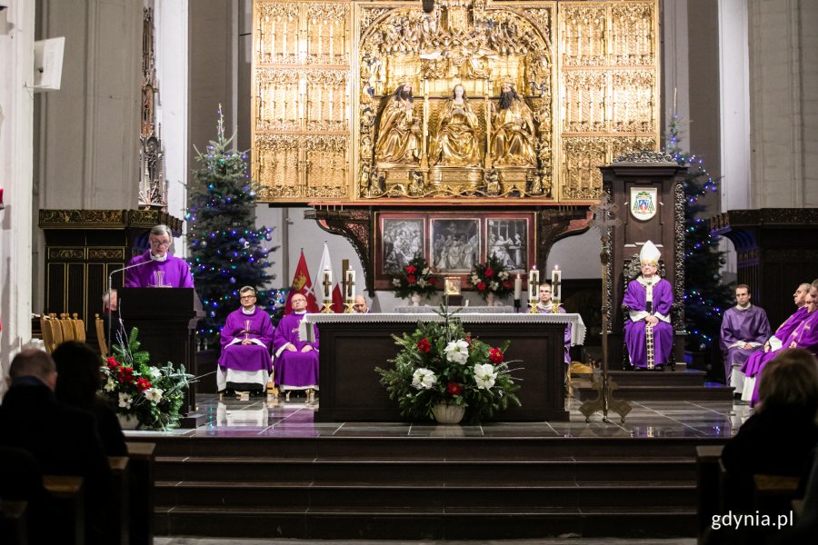 Uroczysta msza święta w pierwszą rocznicę śmierci Pawła Adamowicza // fot. Karol Stańczak