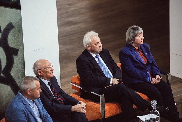 Prof. Bogdan Wojciszke odznaczony medalem Civitas e Mari