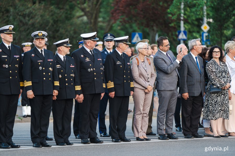 Uroczystości przed pomnikiem Polski Morskiej. Fot. Mateusz Dietrich