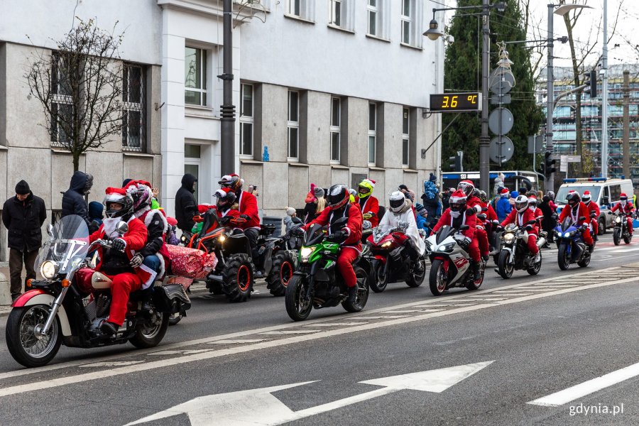 Mikołaje na Motocyklach w Gdyni, fot. Piotr Żagiell