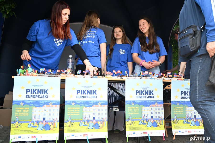 Piknik Europejski na Placu Wolnej Ukrainy w Gdyni (fot. Michał Puszczewicz)