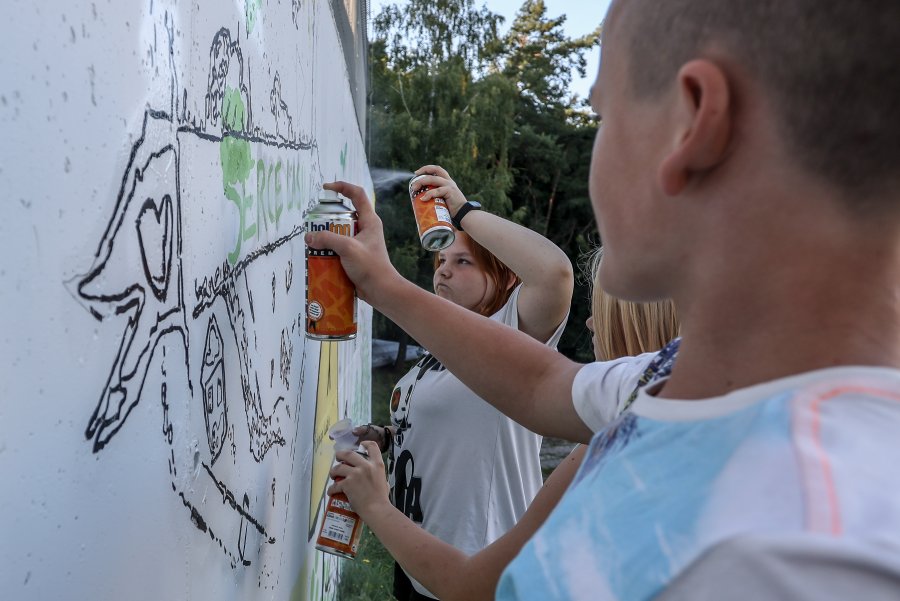 Mural na tyłach budynku Chwarznieńska 36 // fot. Karolina Misztal-Świderska