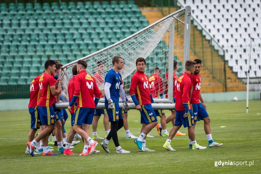Powitanie i trening reprezentacji Hiszpanii, fot. gdyniasport.pl