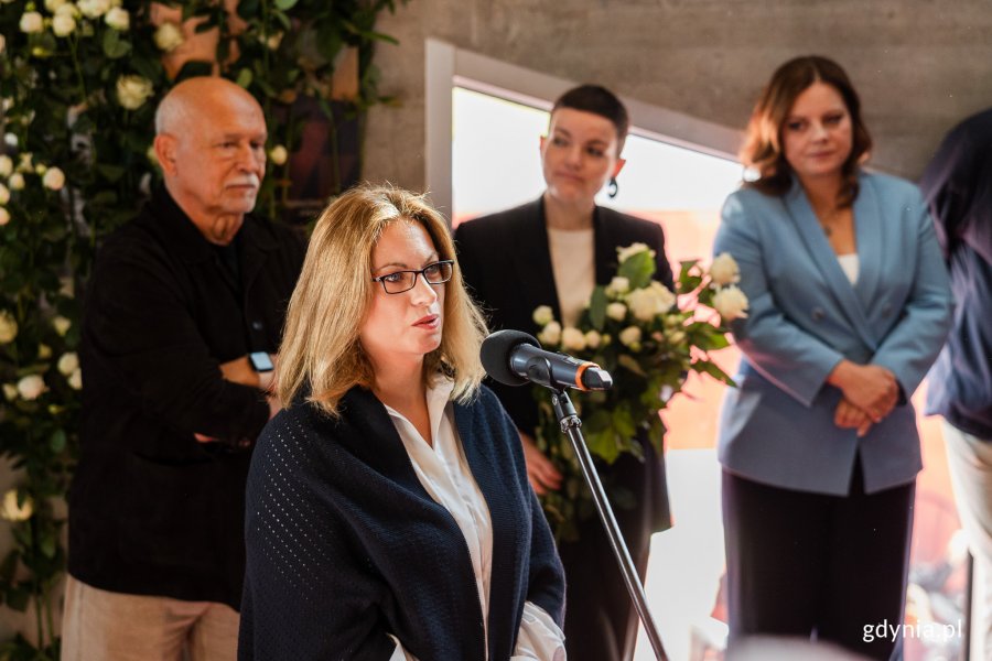 Odsłonięcie tablicy upamiętniającej Leszka Kopcia w Gdyńskim Centrum Filmowym (fot. Karol Stańczak)