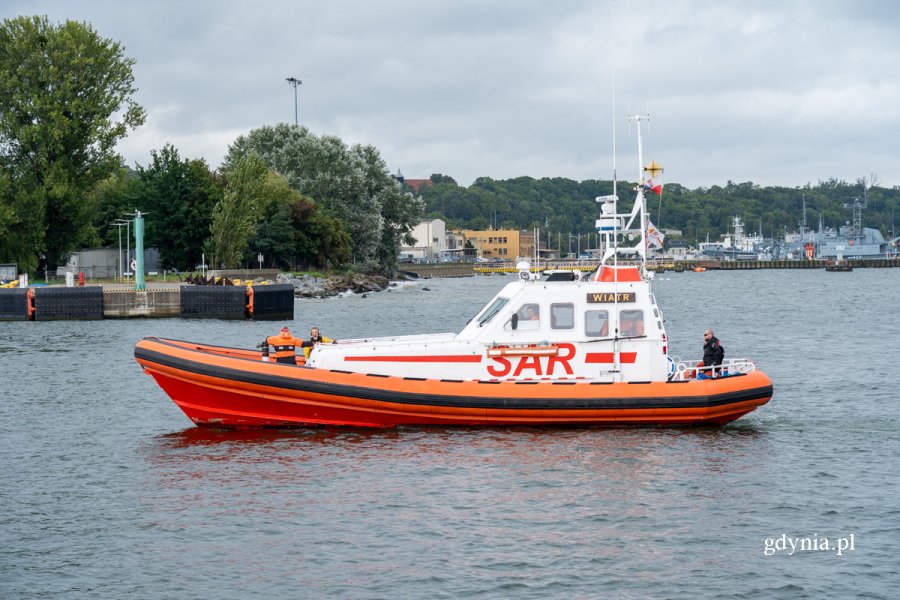 Statek SAR (fot. Michał Sałata)