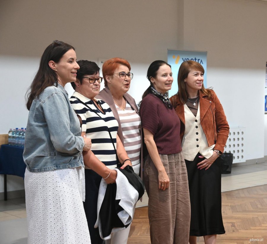 Grupa kobiet