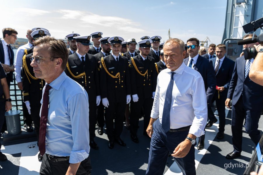 Polsko-szwedzkie rządowe konsultacje w Gdyni. Donald Tusk i Ulf Kristersson (fot. Kamil Złoch)