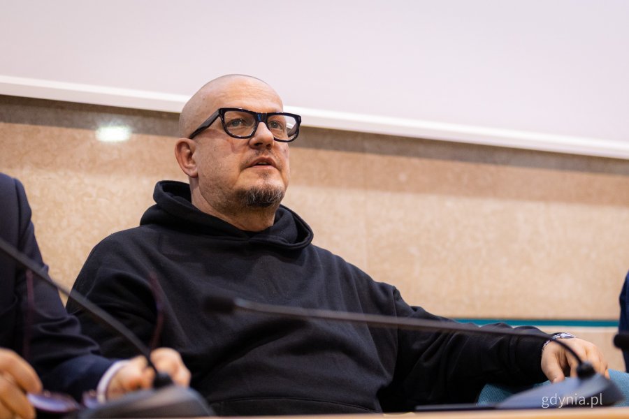 Jacek Piątek. Forum Gdyńskich Rad Dzielnic poświęcone dyskusji o przygotowaniach do 100-lecia Gdyni (fot. Kamil Złoch)