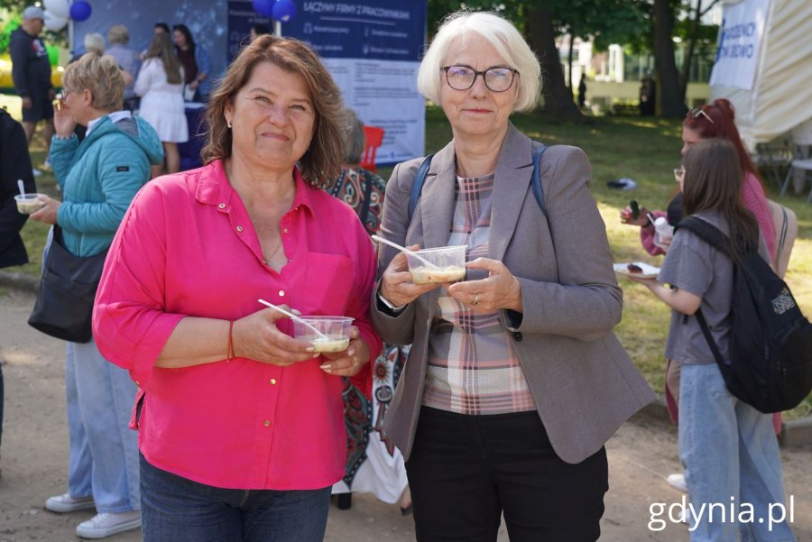 Na zdjęciu (od lewej): Elżbieta Szwedko, radna dzielnicy Orłowo, Joanna Zielińska, radna Gdyni (fot. Magdalena Starnawska)