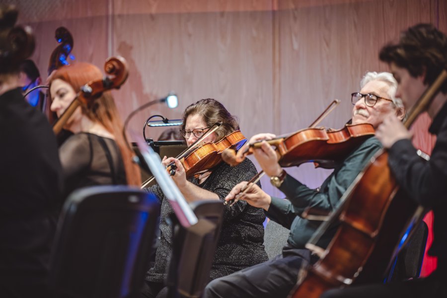 Ostatni, niedzielny koncert w ramach tegorocznego Gdynia Classica Nova, czyli występ Polskiej Filharmonii Kameralnej z Sopotu pod batutą maestro Wojciecha Rajskiego, fot. Tomasz Kamiński