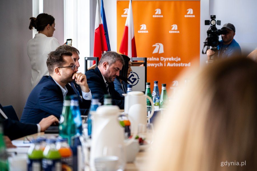 Posiedzenie sejmowej Komisji Infrastruktury w Porcie Gdynia – sekretarz stanu w Ministerstwie Infrastruktury Stanisław Bukowiec (fot. Kamil Złoch)