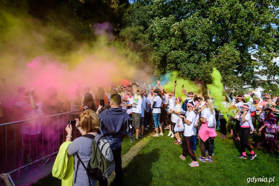 Bieg The Color Run w Gdyni, 16.09.2017 // fot. Dawid Linkowski