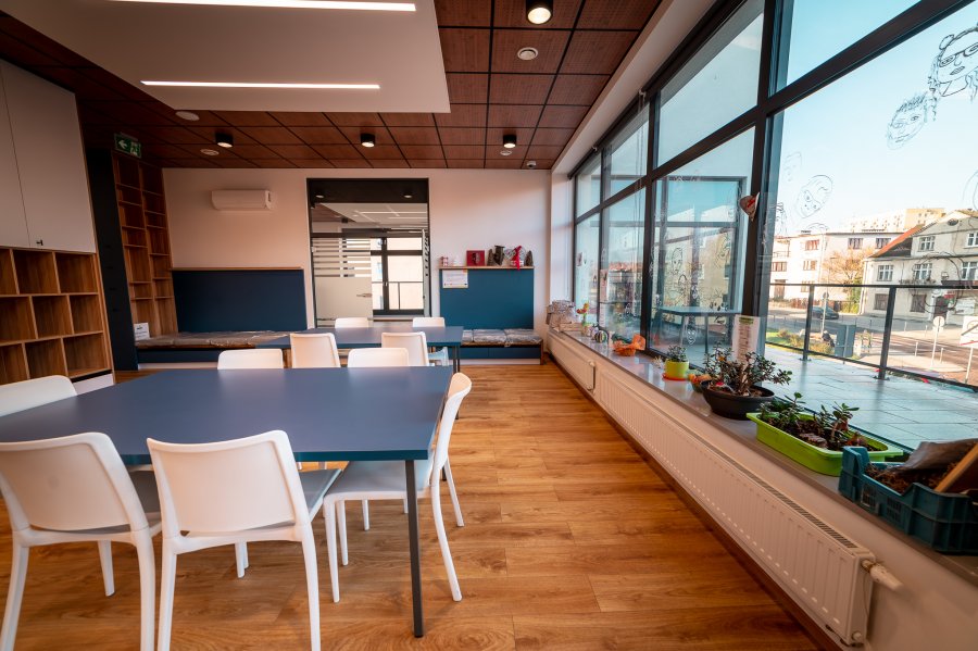 Przystań Opata Hackiego 33 po przeprowadzonej rewitalizacji &ndash; wnętrze (fot. LIS_