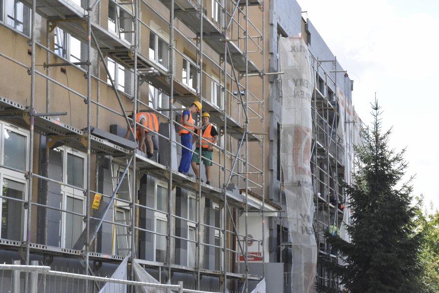 Kompleksowa termomodernizacja Zespołu Szkolno-Przedszkolnego nr 2 na Karwinach // fot. Lechosław Dzierżak