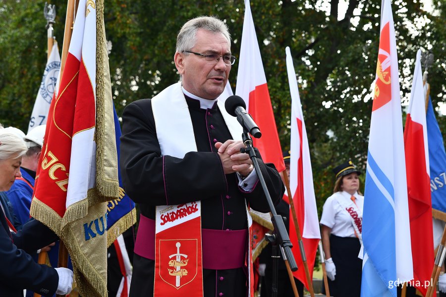 Sobotnie uroczystości pod pomnikiem, fot. Michał Puszczewicz