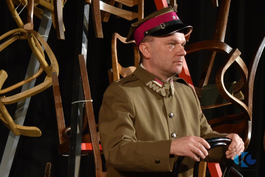 // fot. P. Sobierski. Pokaz jednoaktówki „Pojedynek czyli krotochwila o miłości do sztuki” ineugurującej wydarzenie w Gdyni