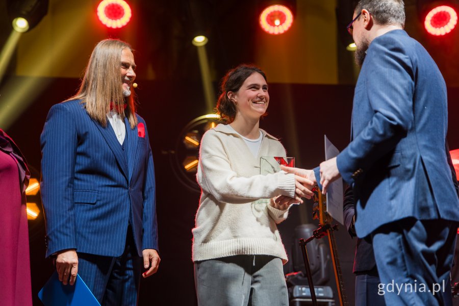Gala finałowa X edycji Przeglądu Teatrów Amatorskich „Kurtyna” w gdyńskim Małym Kacku (fot. Paweł Budziński)