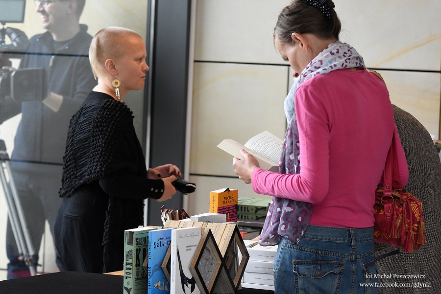 Dni Nagrody Literackiej Gdynia. Spotkanie z laureatami Kostek Literackich // fot. M.Puszczewicz