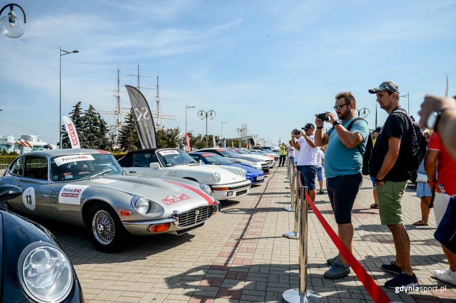 Gdynia znalazła się w centrum motoryzacyjnej Polski - wszystko za sprawą Verva Street Racing Gdynia 2019 // fot. Dawid Linkowski