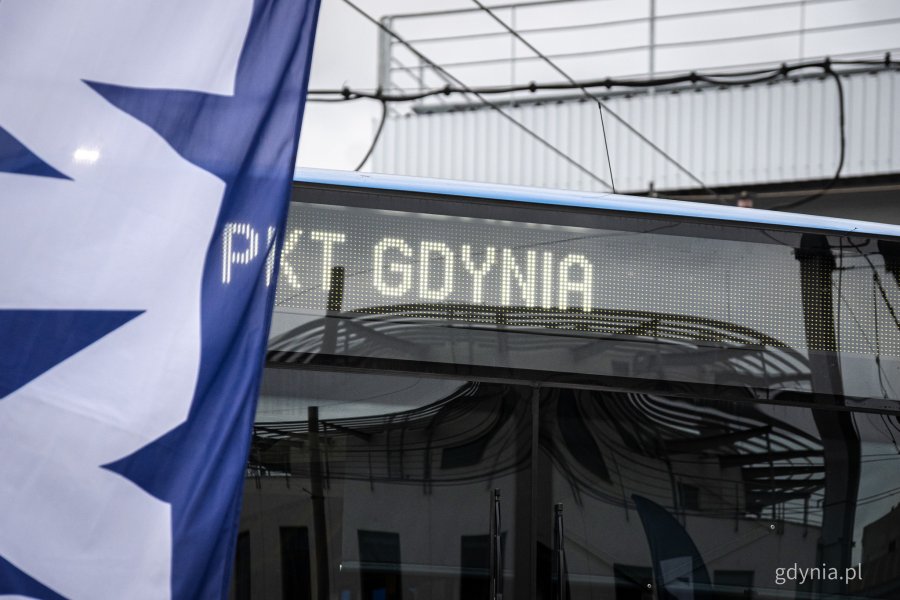 Sześć nowych trolejbus&oacute;w marki Solaris dla PKT w Gdyni (fot. Kamil Złoch)