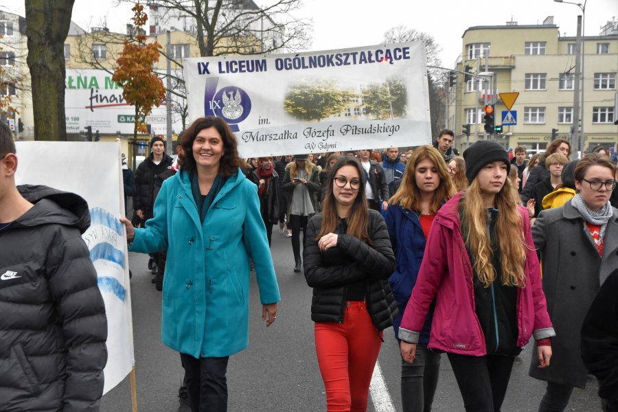 Parada Niepodległości w Orłowie // fot. Lechosław Dzierżak