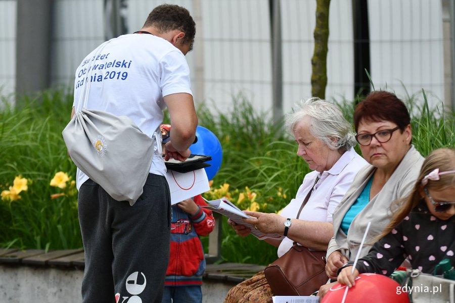27 czerwca odbyło się pierwsze spotkanie z cyklu „Chodźcie na plac Kaszubski” skierowane do dzieci, młodzieży i dorosłych // fot. Michał Puszczewicz