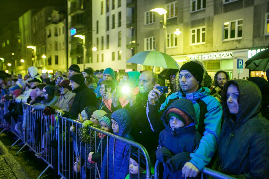 Uruchomienie fontanny na Placu Kaszubskim