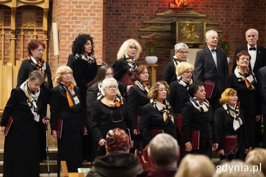 Jubileuszowy koncert Chóru Mieszanego „Symfonia” w kościele o. franciszkanów w Gdyni