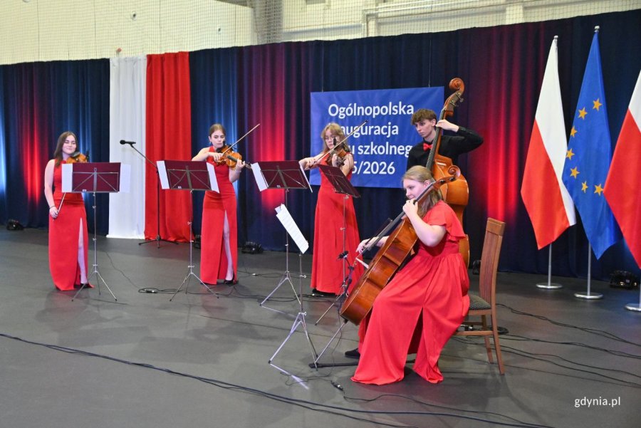 Oprawa muzyczna (fot. Magdalena Starnawska)