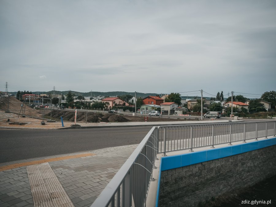infrastruktura drogowa przy wiadukcie drogowym na ul. Puckiej, fot. M.Mielewski //ZDIZ Gdynia