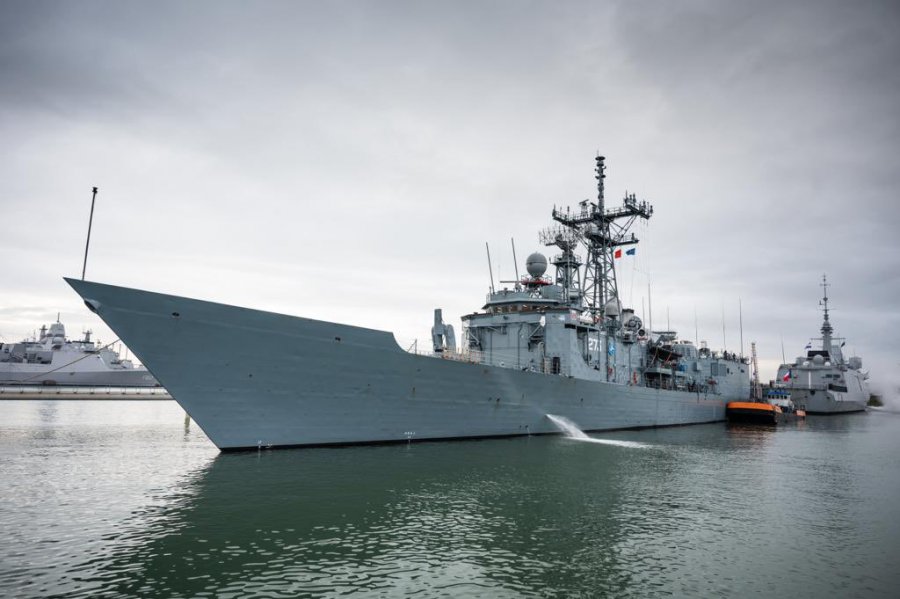 ORP „Gen. T. Kościuszko” wpływający do portu Den Helder // fot. COM_SNMG1, René Tas, Koninklijke Marine