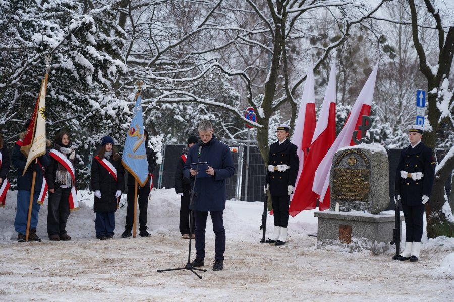 Podczas uroczystości list prezydent Gdyni, Aleksandry Kosiorek odczytał wiceprezydent Gdyni, Rafał Geremek
