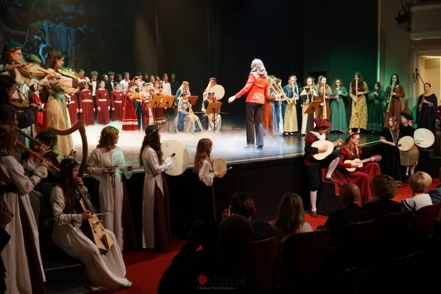 Uczestnicy podczas zbiorowego występu 46. Międzynarodowym Festiwalu Muzyki Dawnej Schola Cantorum w Kaliszu  