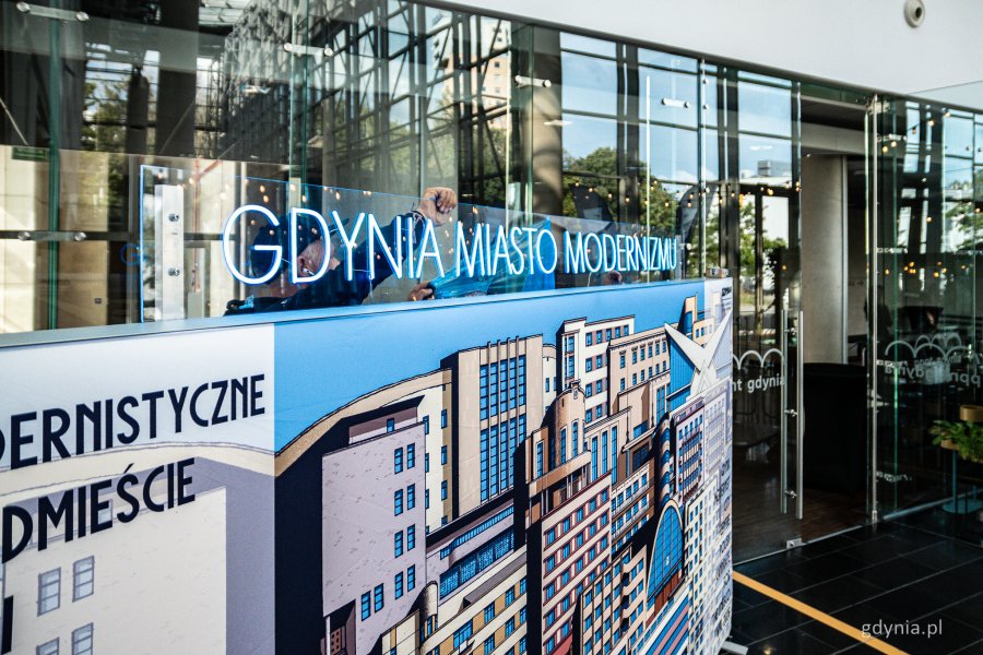 Przygotowania do trzydniowej konferencji „Modernizm w Europie – modernizm w Gdyni” w PPNT już trwają (fot. Kamil Złoch)