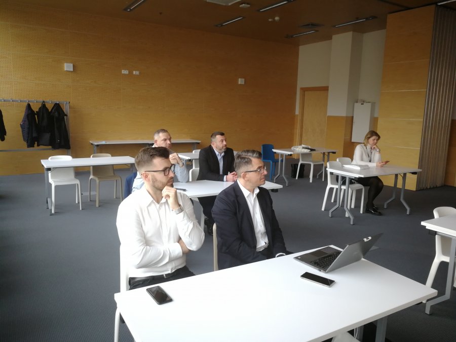 Samorządowcy z Przemyśla podczas spotkania z przedstawicielami Urzędu Miasta Gdyni w Pomorskim Parku Naukowo-Technologicznym Gdynia // fot. Sylwia Szumielewicz-Tobiasz