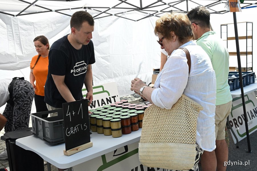 Tegoroczna edycja wydarzenia Kulinarna Świętojańska odbyła się pod hasłem "Port Smak&oacute;w" 