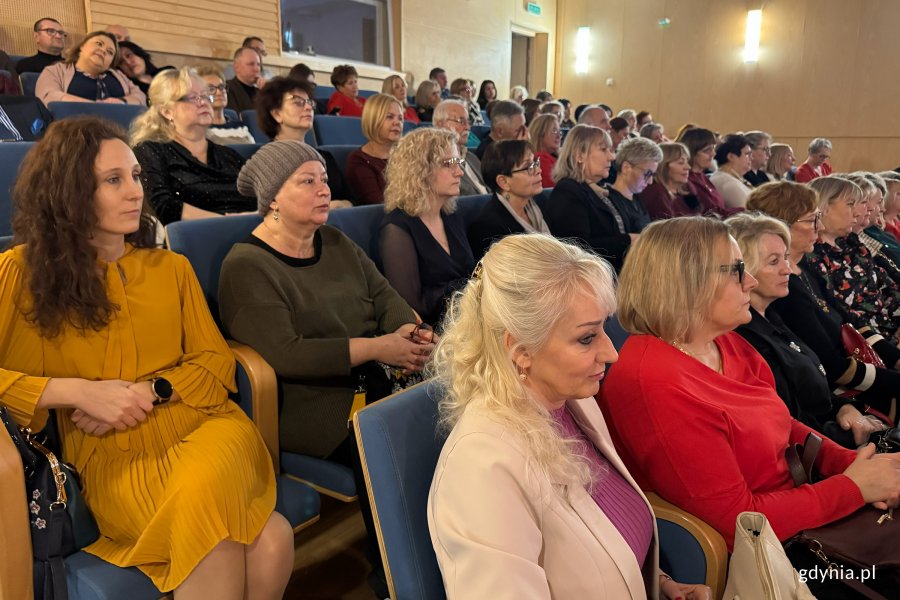 Spotkanie kadry zarządającej gdyńskich plac&oacute;wek oświatowych (fot. Katarzyna Balcerzak)