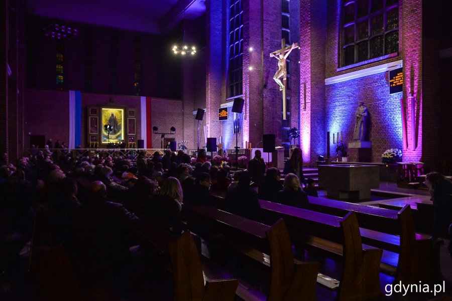 W kościele oo. Franciszkanów odbyły się jubileuszowe XX Zaduszki Jazzowe, fot. D. Linkowski