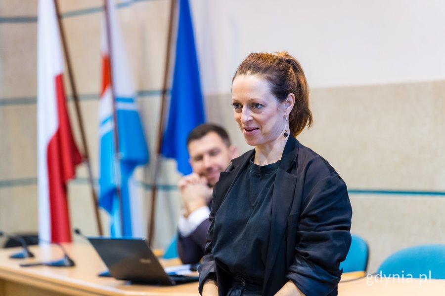 Martyna Regent, członkini Rady ds. Mężczyzn w Gdyni, podczas pierwszego posiedzenia rady