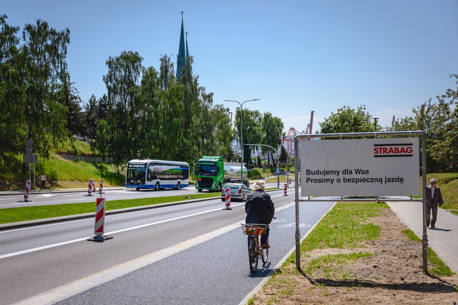 Rozbudowana ulica Eugeniusza Kwiatkowskiego // fot. T.Kamiński