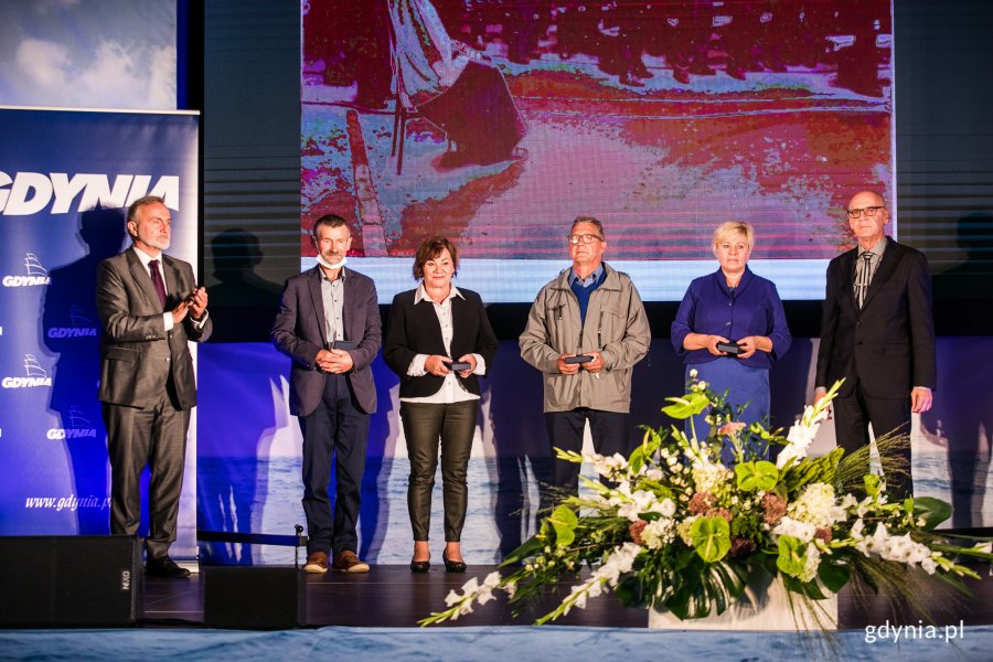 Odznaczeni medalami „Bohaterom Sierpnia '80 Gdynia”, fot. Karol Stańczak